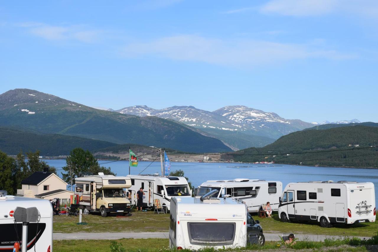 Lundhogda Camping Og Motell Fauske Zewnętrze zdjęcie