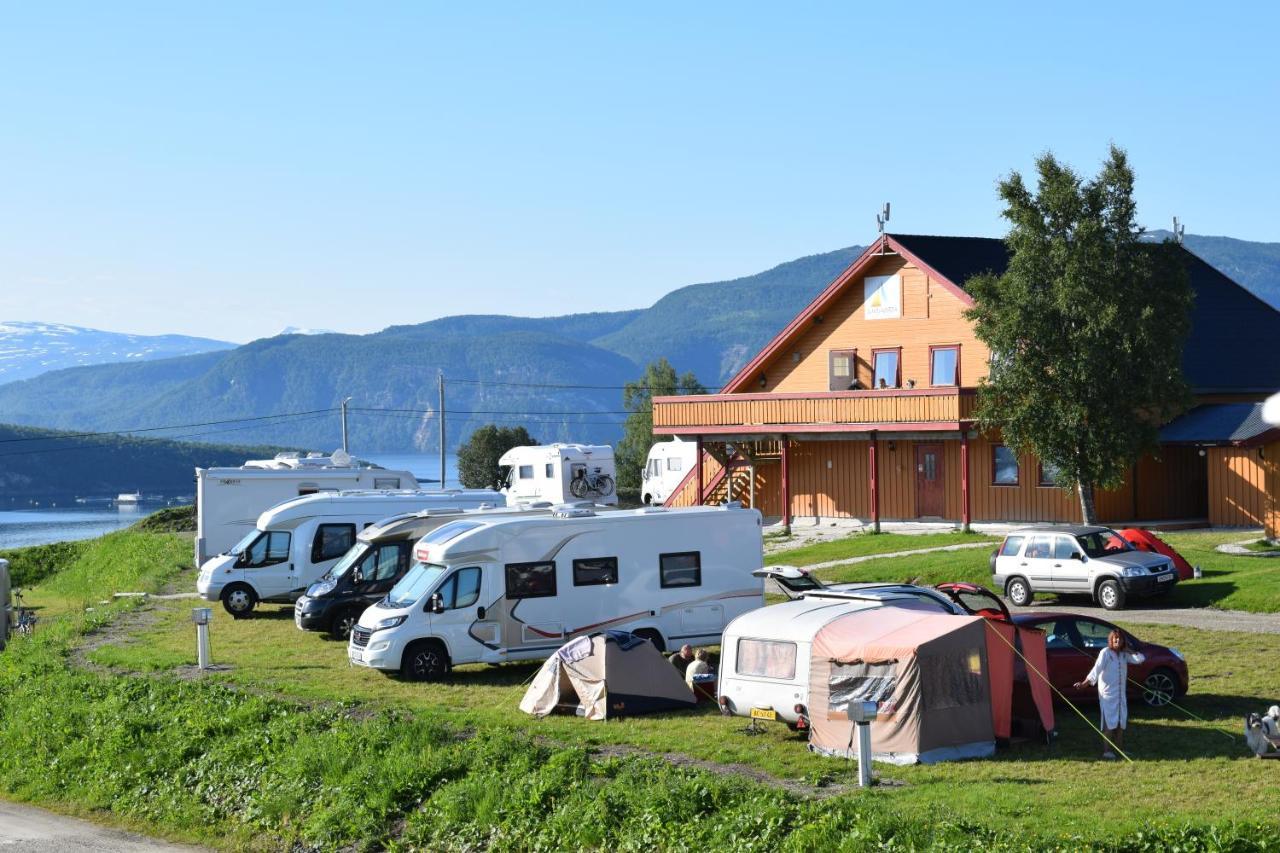 Lundhogda Camping Og Motell Fauske Zewnętrze zdjęcie