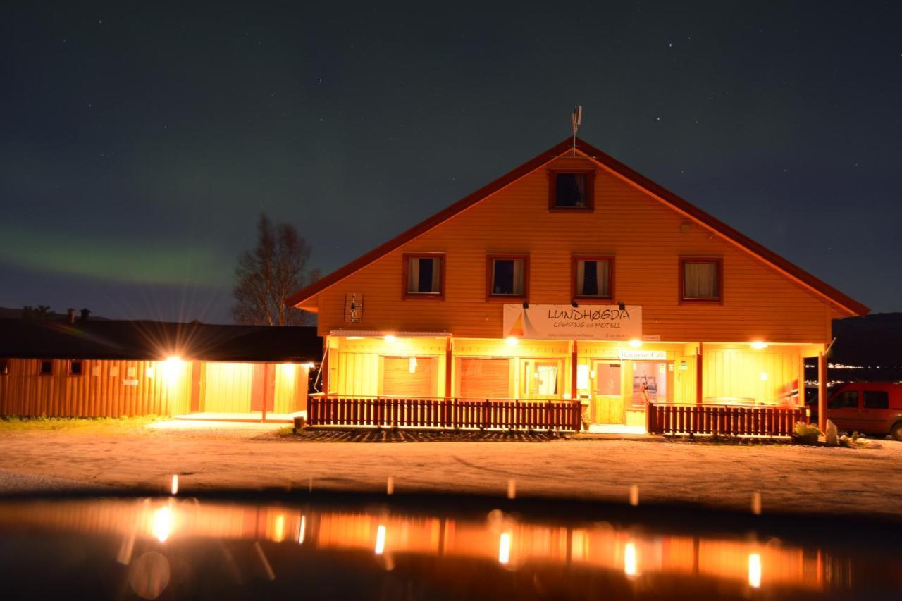 Lundhogda Camping Og Motell Fauske Zewnętrze zdjęcie